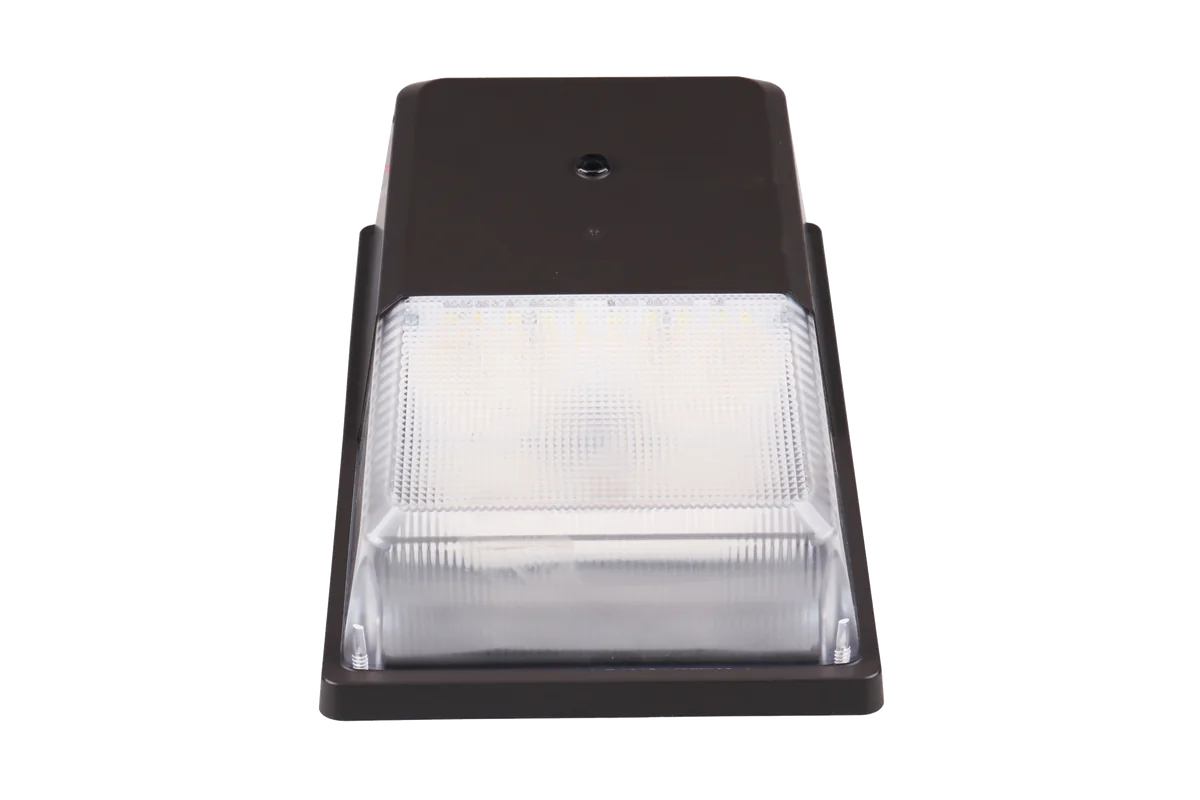 Ramparts from above: the photocell eye over the prismatic lens