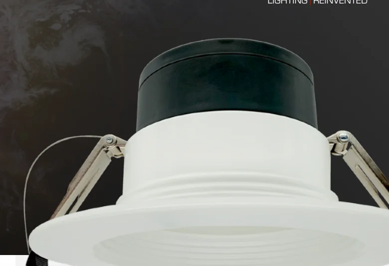 LCDL Solstice front-face product shot showing the matte white spun aluminum trim and frosted polycarbonate diffuser face that delivers truⒶCOLOR 90+ CRI standard color rendering across all five CCT selections (2700K · 3000K · 3500K · 4000K · 5000K) with tight LED color binning and ≤180K shift over the warranty period